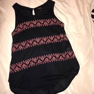 ✨Lucky Brand Tank🔥✨